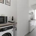Apartman Guesthost - Cimiano M2 Cosy *