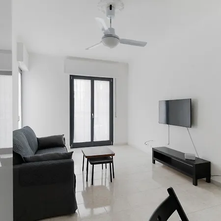 Guesthost - Cimiano M2 Cosy Milão