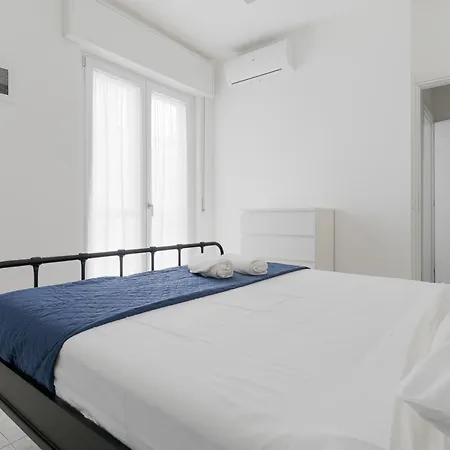 Guesthost - Cimiano M2 Cosy Milão